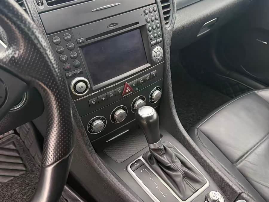 Mercedes-Benz SLK AMG 2011 immagine di auto #8