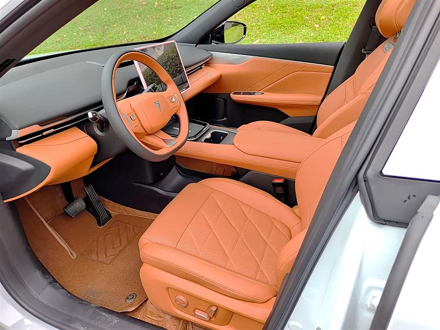 Deepal S05 2025 car image #8