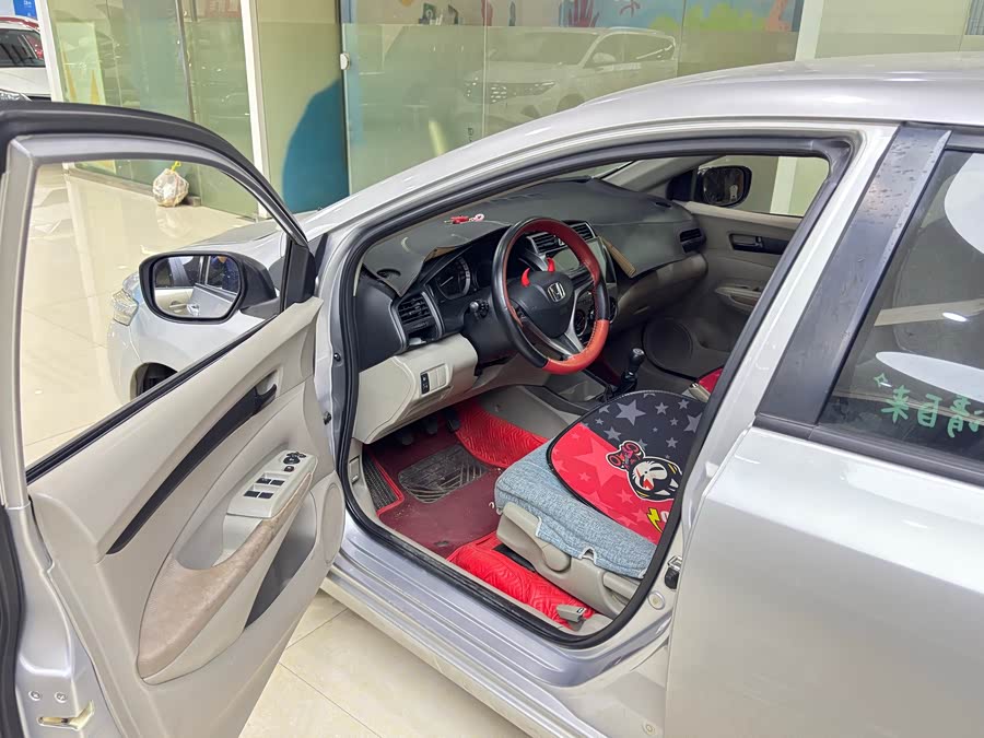 Honda City Classic 2013 car image #8