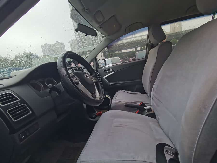 Suzuki Liana A6 2015 immagine di auto #8