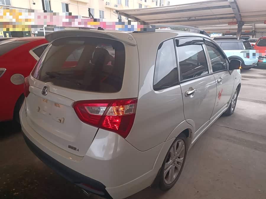 Suzuki Liana A6 2014 immagine di auto #8