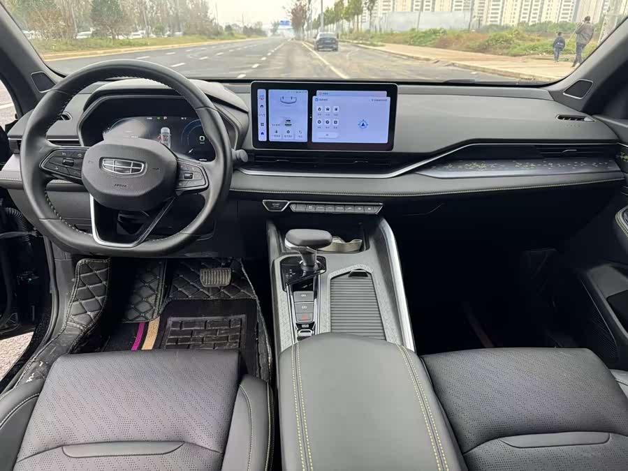 GEELY Monjaro MHEV 2023 car image #8