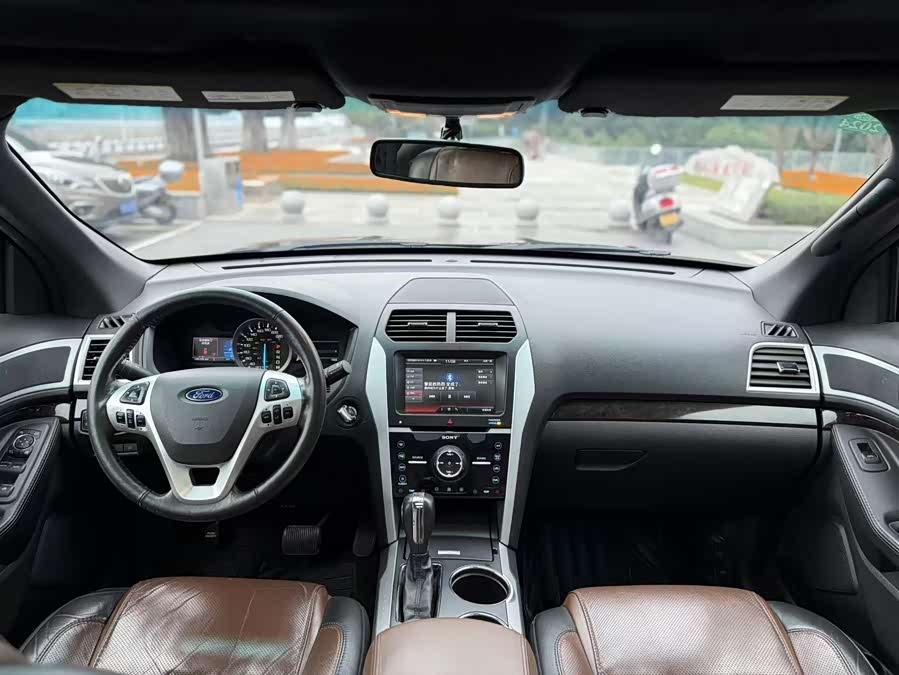 Ford Explorer (Imported) 2014 car image #8