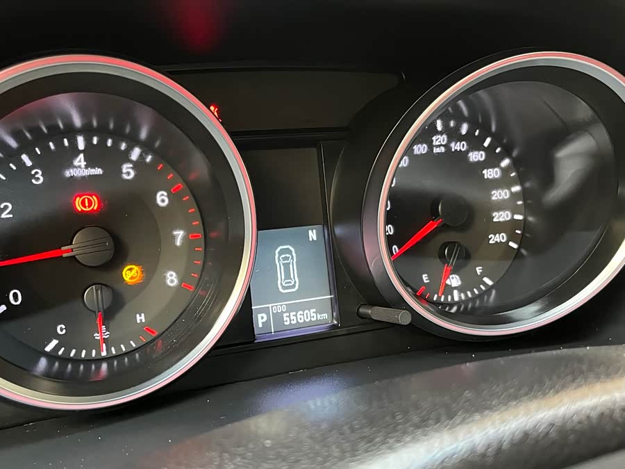 HongQi GuoYue #8 HongQi GuoYue image de voiture #8