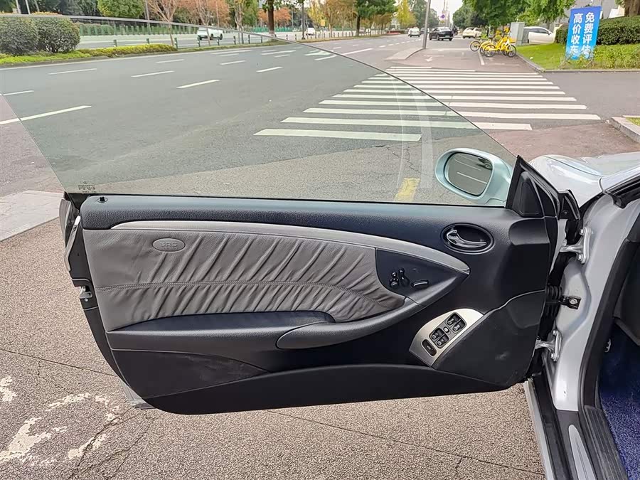 Mercedes-Benz CLK Class 2007 #8 Mercedes-Benz CLK Class 2007 car image #8