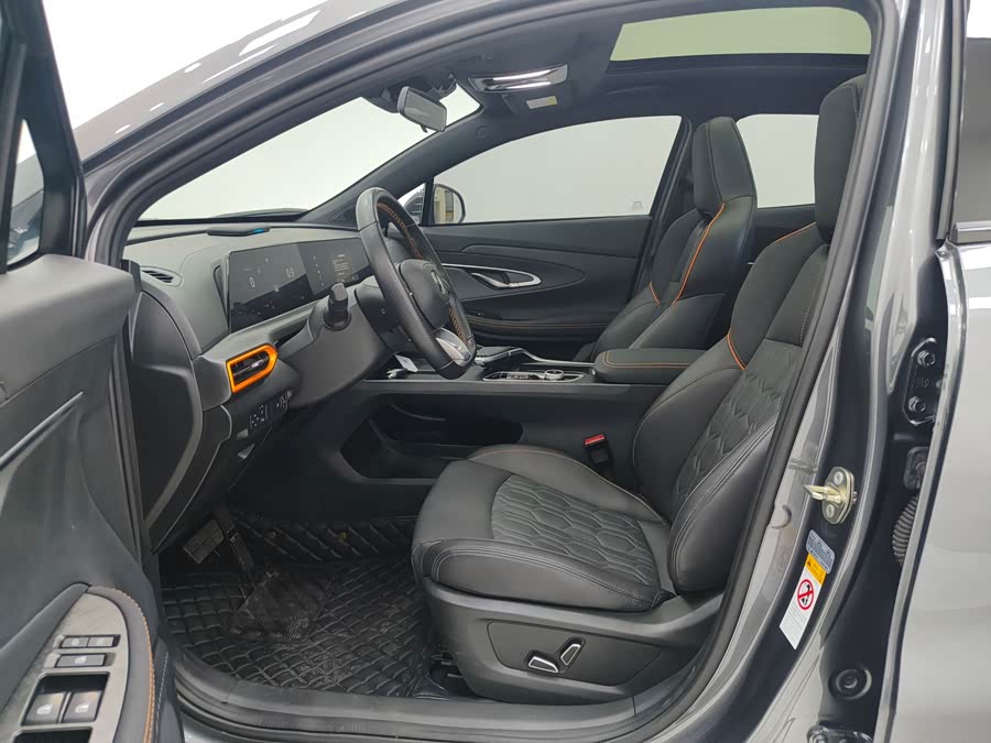Changan UNI-T 2021 car image #8