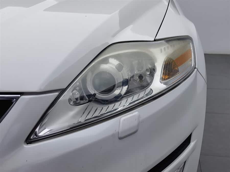 Ford Mondeo-Zhisheng 2013 car image #8