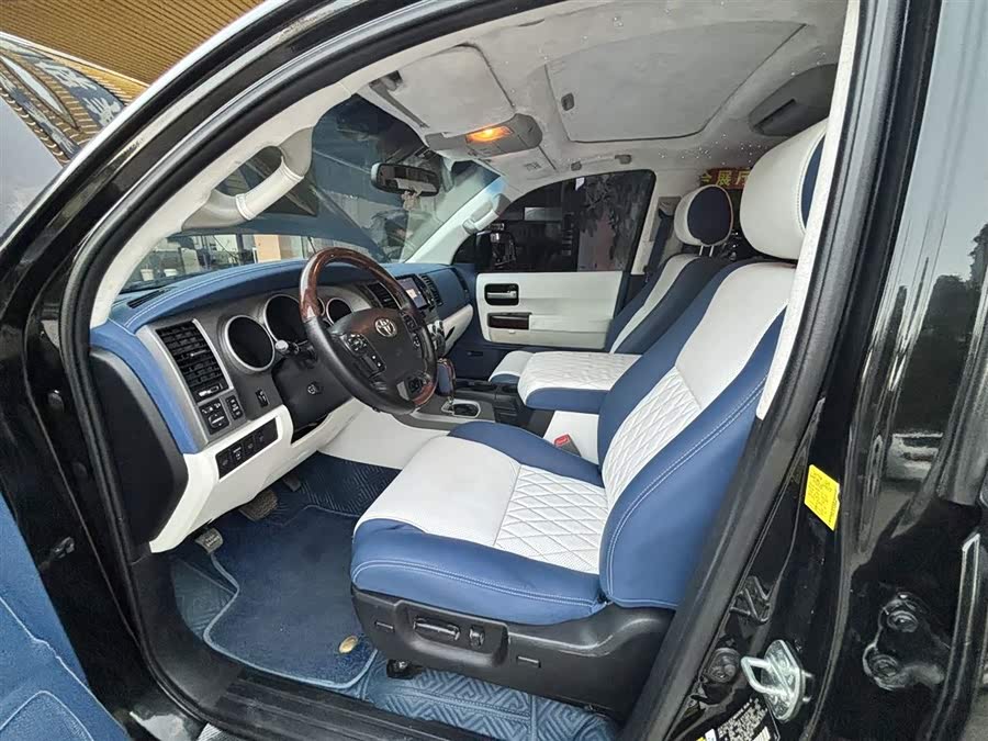 Toyota Sequoia 2011 #8 Toyota Sequoia 2011 immagine di auto #8