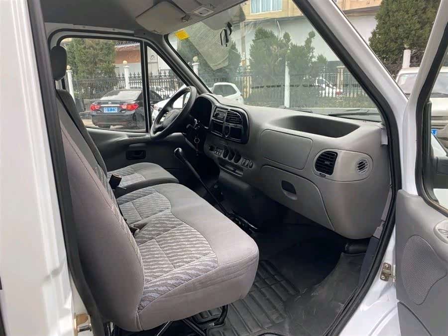 Ford Transit Classic 2013 #8 Ford Transit Classic 2013 car image #8