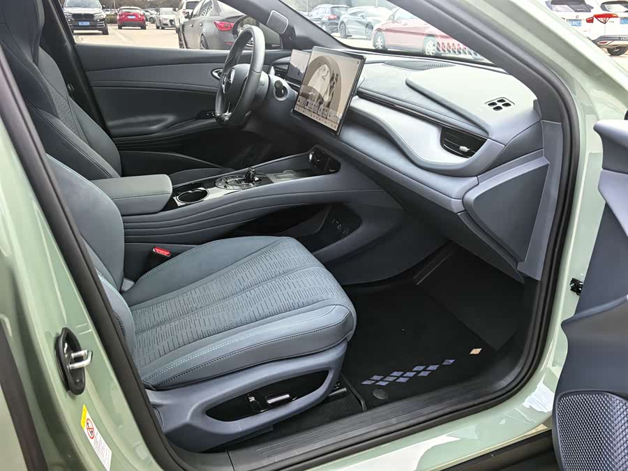 BYD Seal 06GT 2025 car image #8