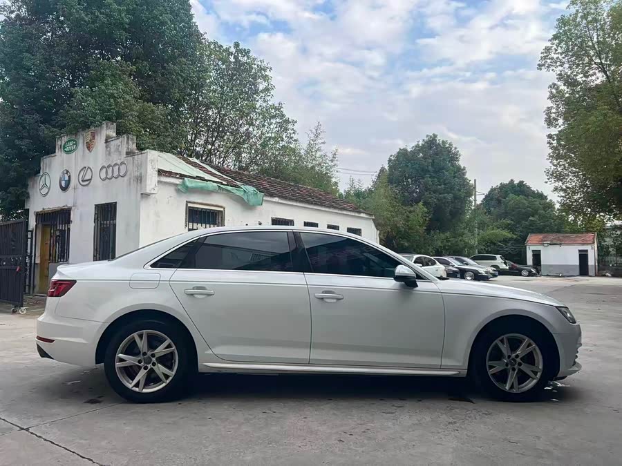 奥迪 奥迪A4L 2018 汽车图片 #8