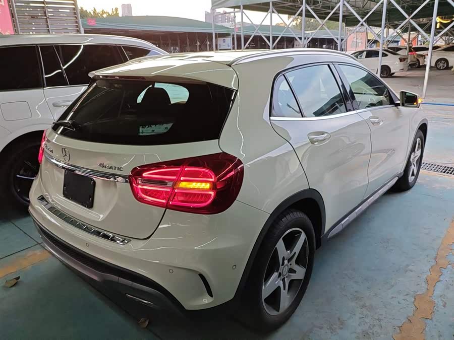 Mercedes-Benz GLA Class (Imported) 2015 car image #8