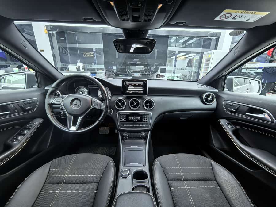 Mercedes-Benz A Class (Imported) 2014 car image #8