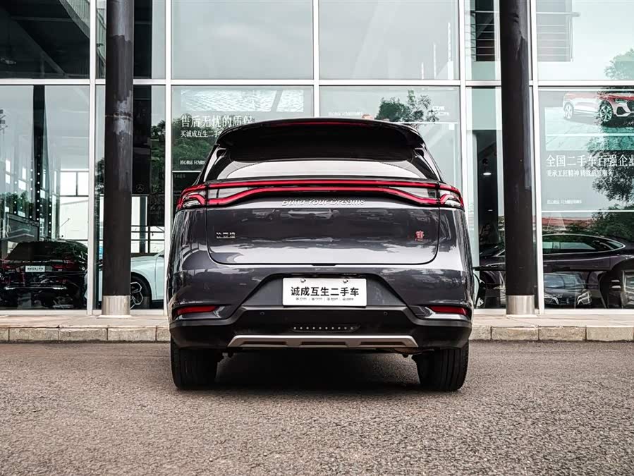 BYD Tang 2021 car image #8