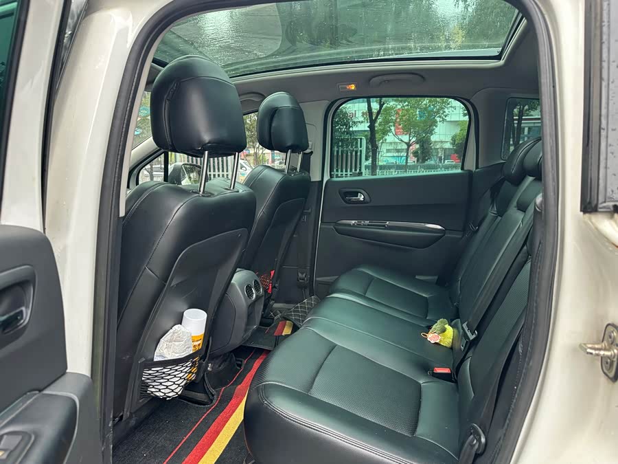 标致 标致3008(进口) 2012 汽车图片 #8