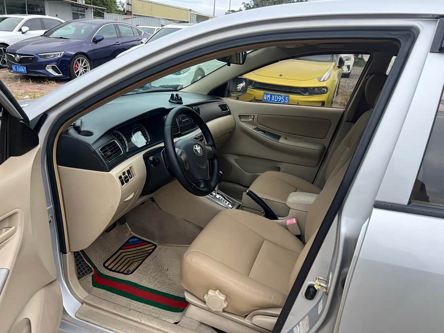 Toyota Reiz 2013 immagine di auto #8