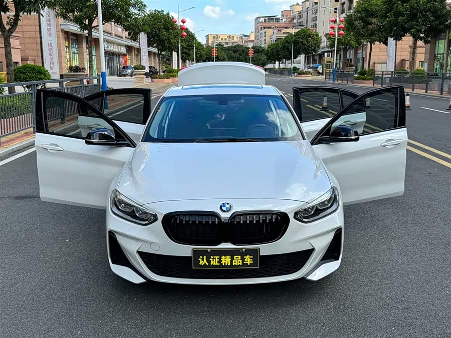 BMW 1 Series 2022 #8 BMW 1 Series 2022 car image #8