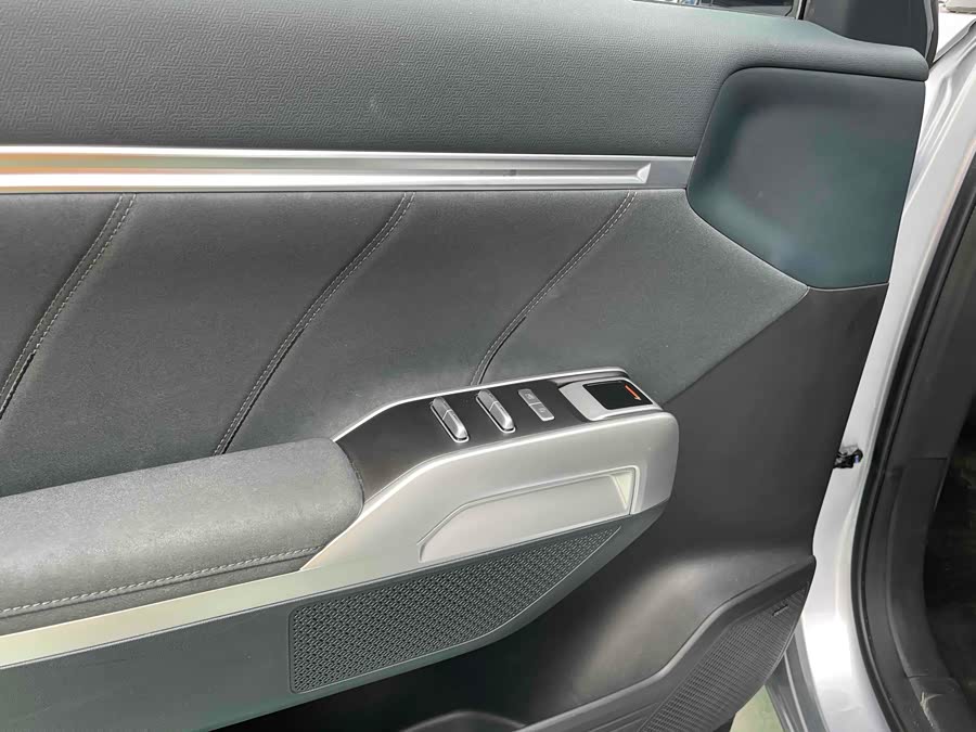 Deepal G318 2024 car image #8