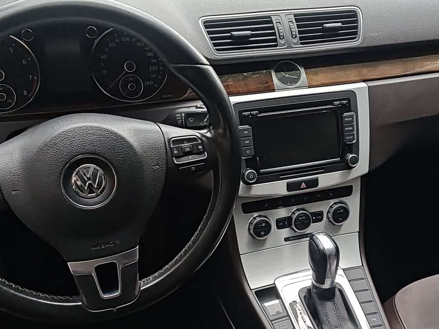 Volkswagen Magotan (Imported) 2013 immagine di auto #8