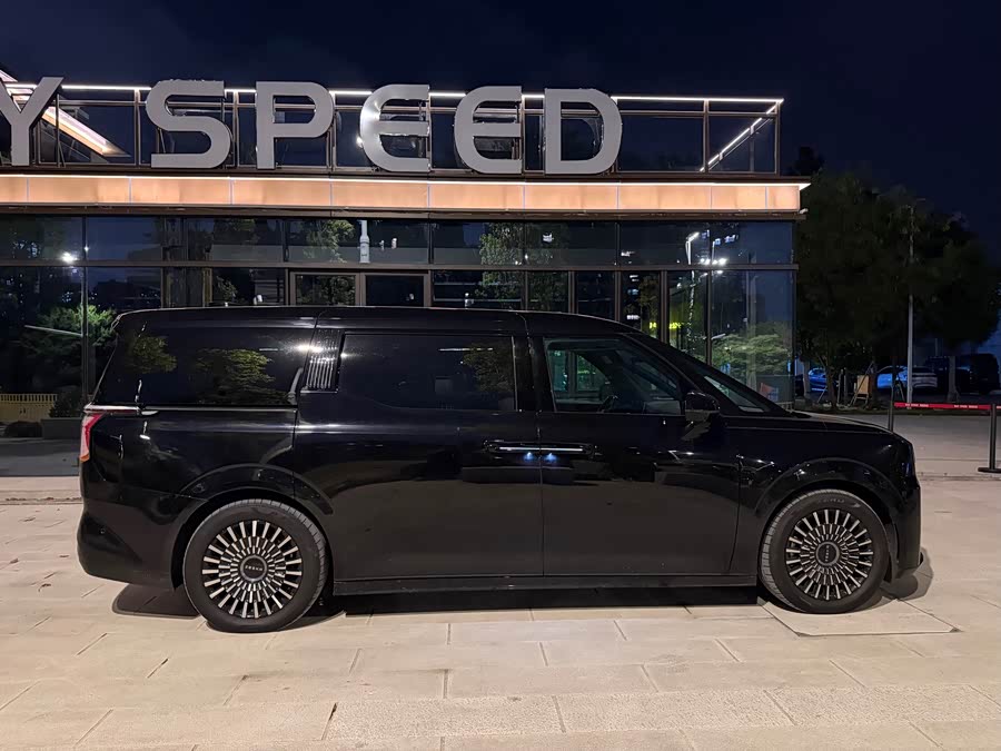 Volkswagen Phideon 2023 immagine di auto #8