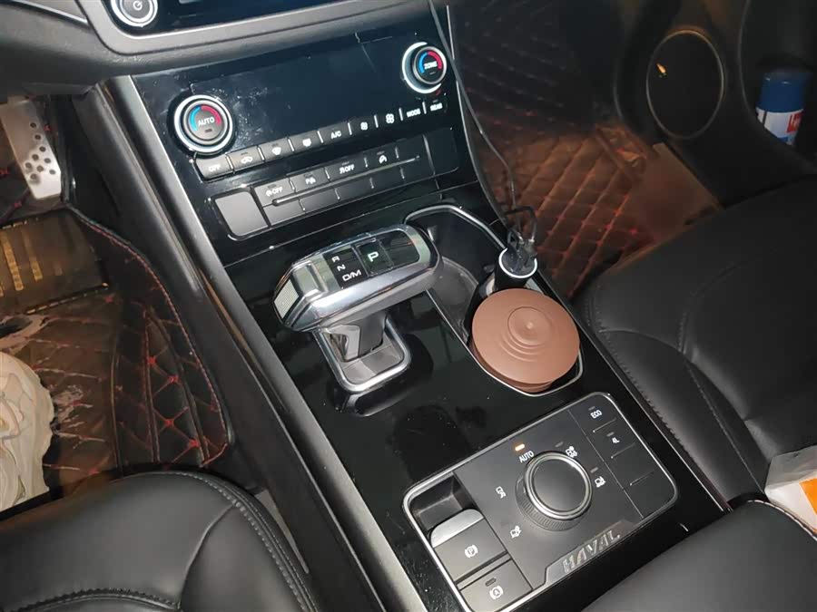 Haval H8 2017 #8 Haval H8 2017 car image #8