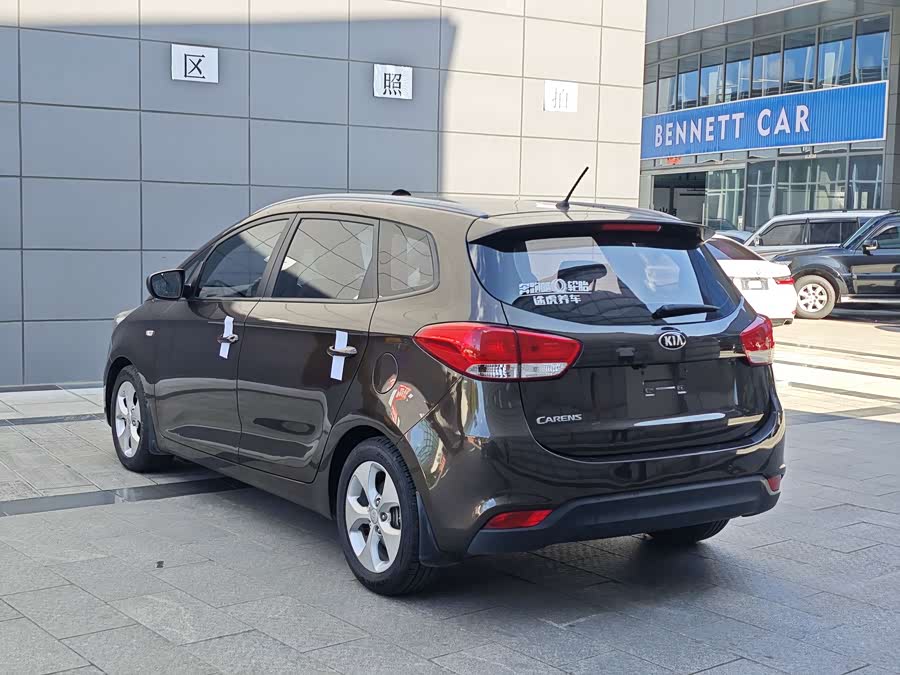 起亚 佳乐 2015 汽车图片 #8