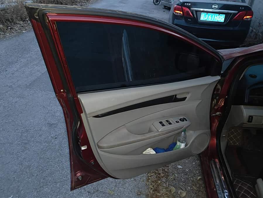 Honda City Classic 2013 #8 Honda City Classic 2013 car image #8