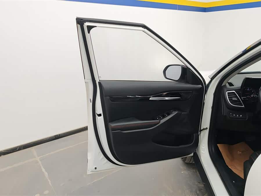 Kia Stonic 2020 car image #8