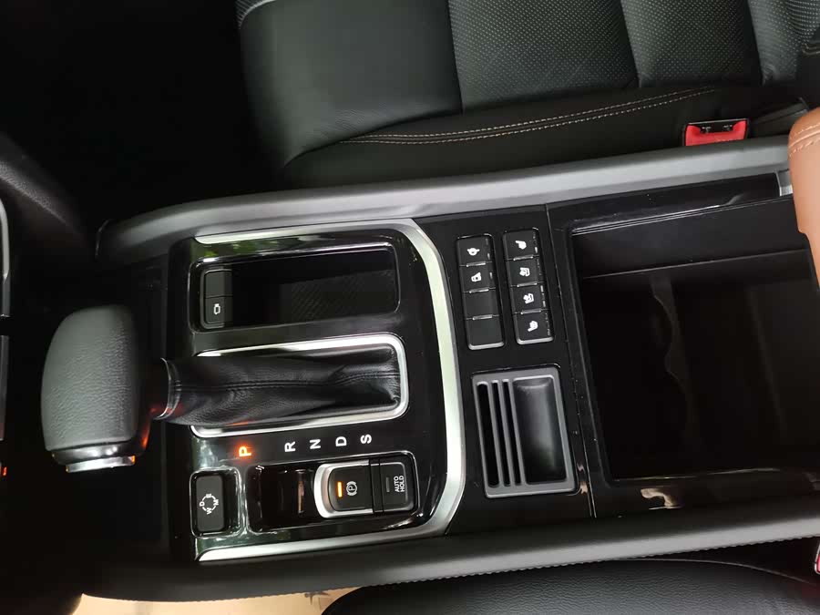 GAC Trumpchi GS7 2018 car image #8