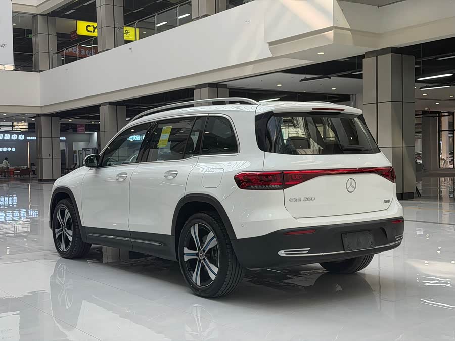 Mercedes-Benz EQB Class 2025 #8 Mercedes-Benz EQB Class 2025 car image #8