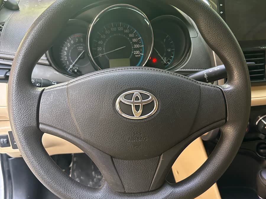 Toyota Vios 2015 #8 Toyota Vios 2015 car image #8