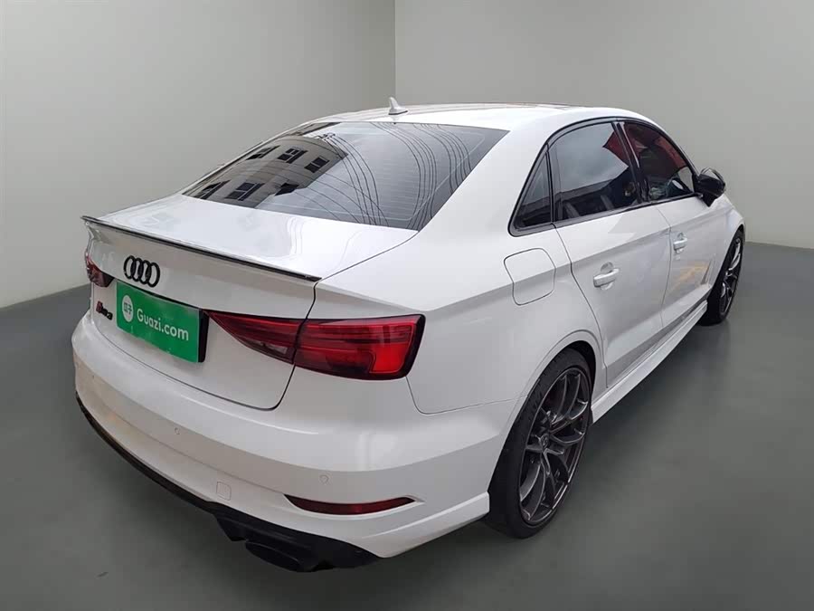 Audi RS 3 2018 car image #8