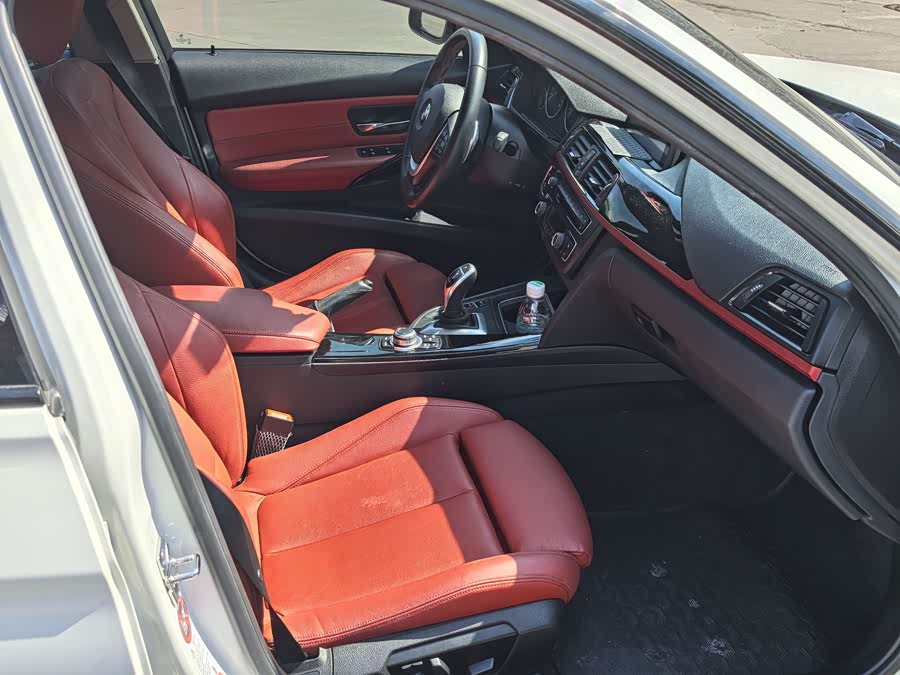 BMW 3 Series (Imported) 2012 imagen de coche #8