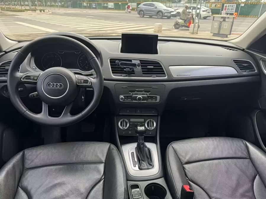 Audi Q3 (Imported) 2013 #8 Audi Q3 (Imported) 2013 car image #8