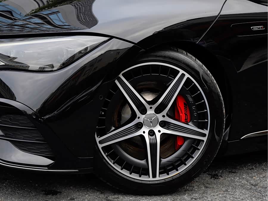 Mercedes-Benz EQE AMG 2023 imagem de carro #8