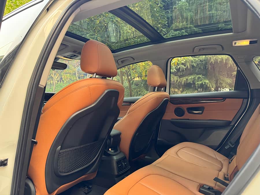 BMW 2 Series Tourer (Imported) 2015 #8 BMW 2 Series Tourer (Imported) 2015 car image #8