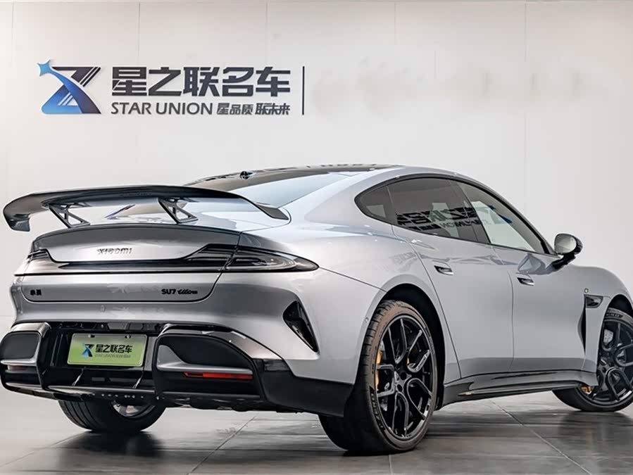 小米汽车 小米SU7 Ultra 2025 汽车图片 #8