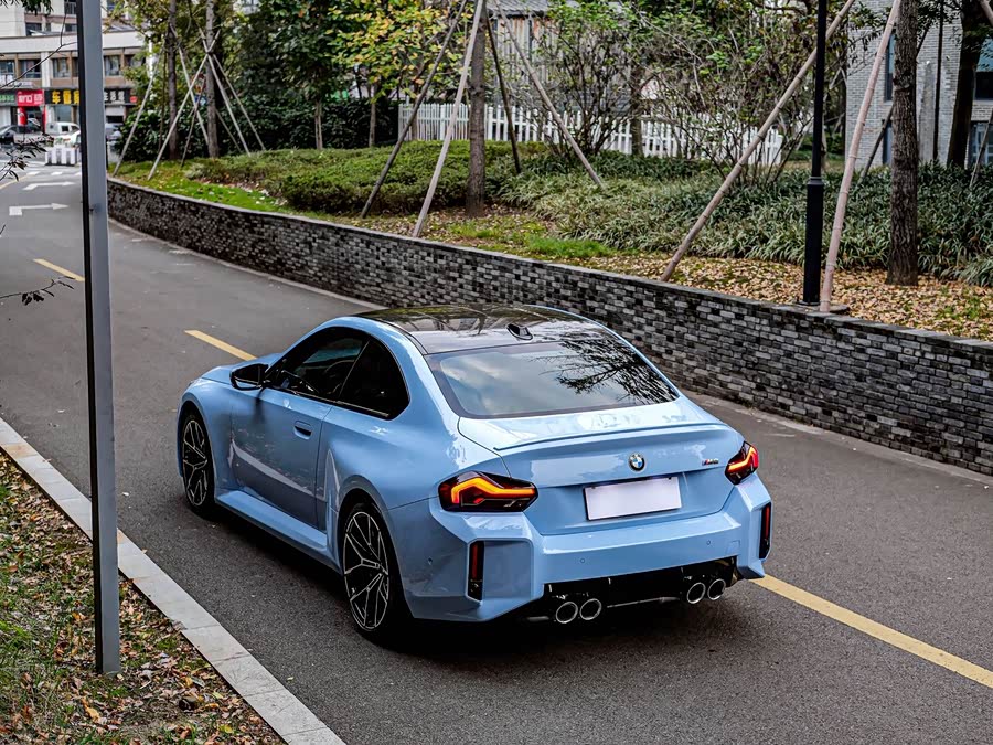 BMW M2 2023 car image #8