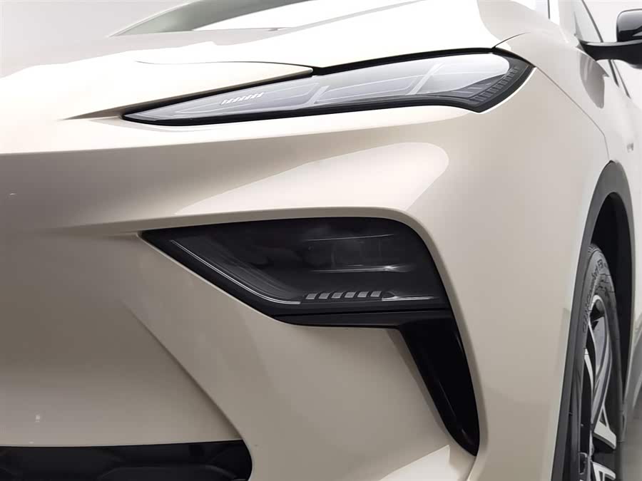 MG ES5 2024 #8 MG ES5 2024 car image #8