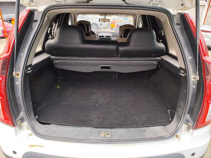 Forthing JOYEAR X5 2013 car image #8