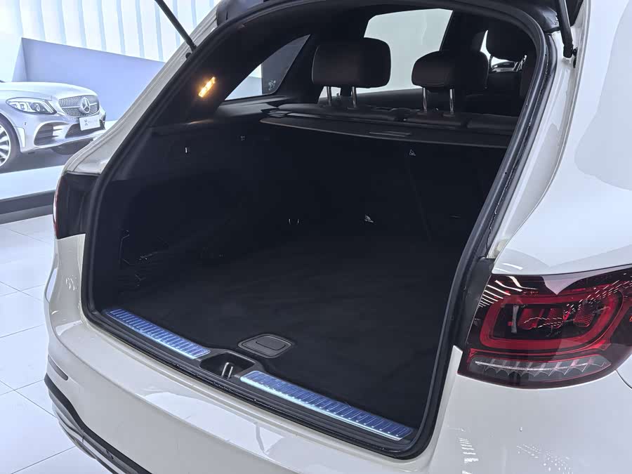 Mercedes-Benz GLC Class 2020 #8 Mercedes-Benz GLC Class 2020 car image #8