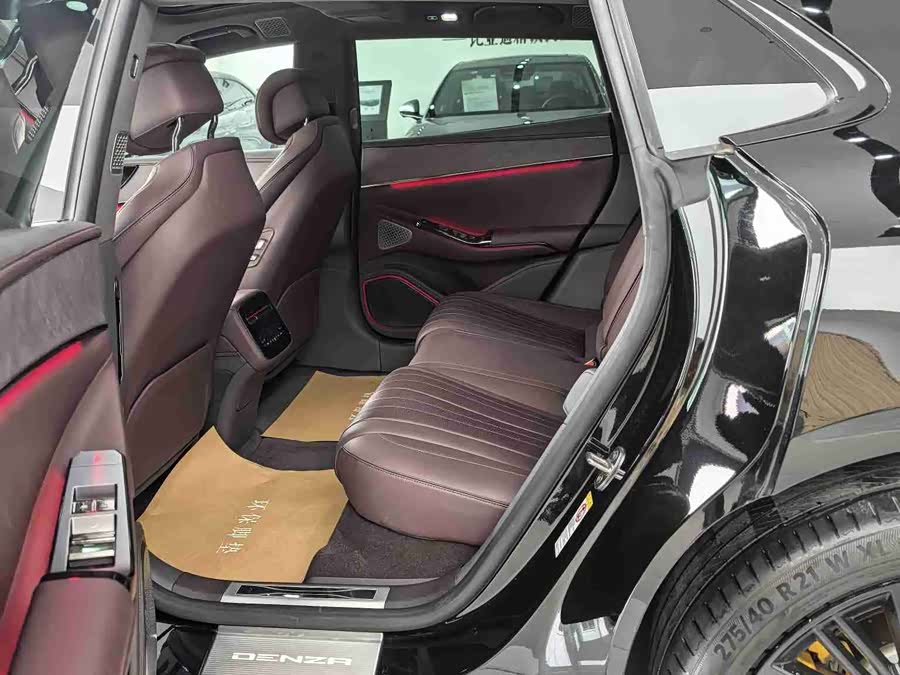 Denza Z9GT 2024 #8 Denza Z9GT 2024 car image #8