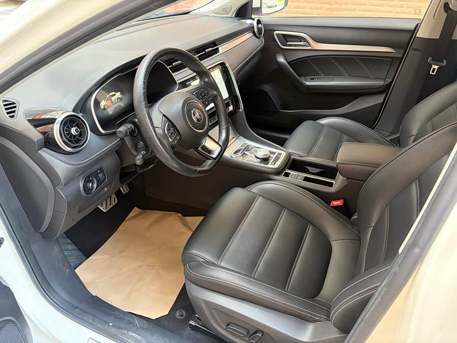 MG 6 New Energy 2019 immagine di auto #8