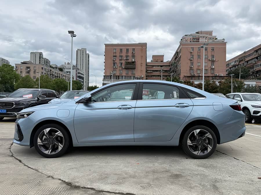 GEELY Emgrand L HiP 2023 #8 GEELY Emgrand L HiP 2023 car image #8