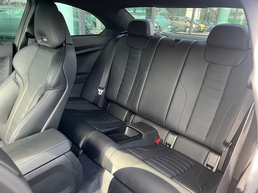 BMW M2 2024 car image #8