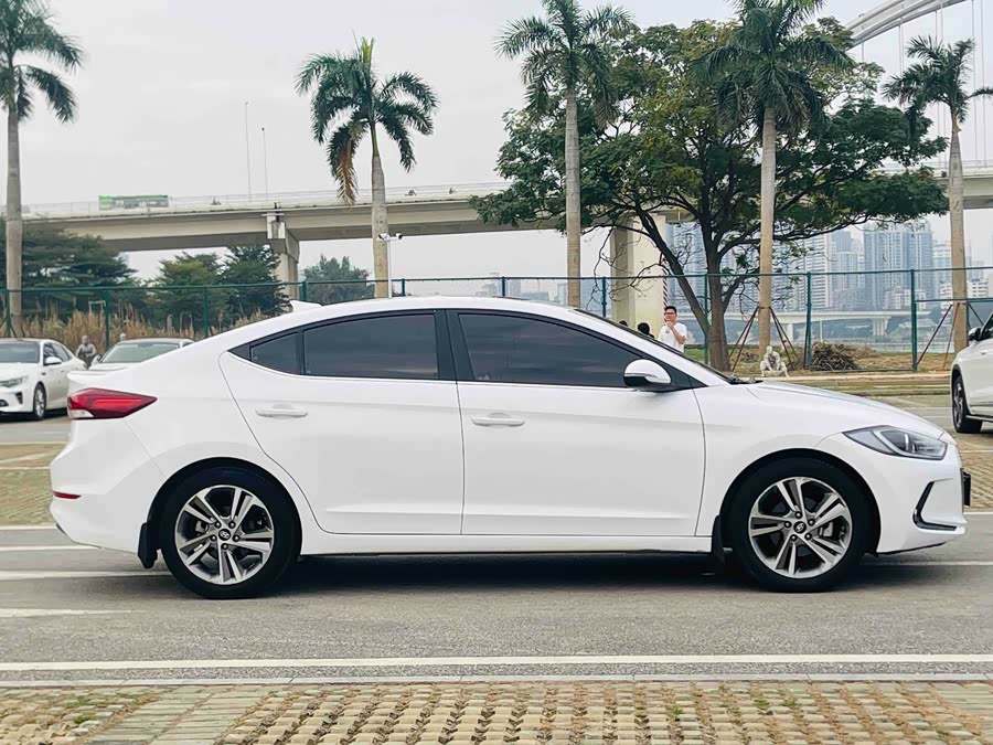 Hyundai Elantra AD 2016 car image #8