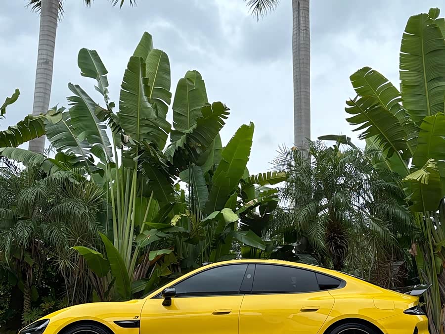 小米汽车 小米SU7 Ultra 2025 汽车图片 #8