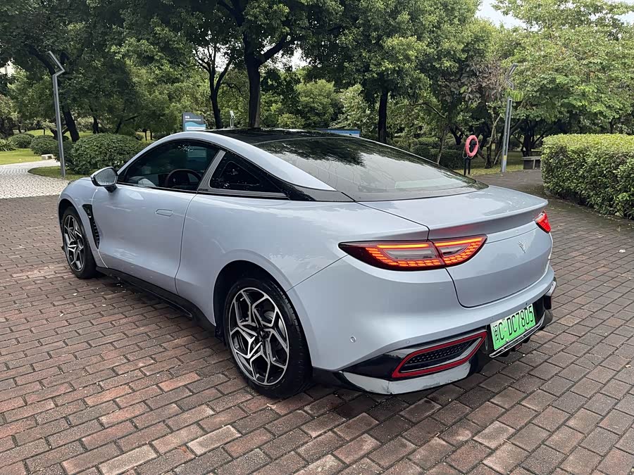 哪吒汽车 哪吒GT 2023 汽车图片 #8