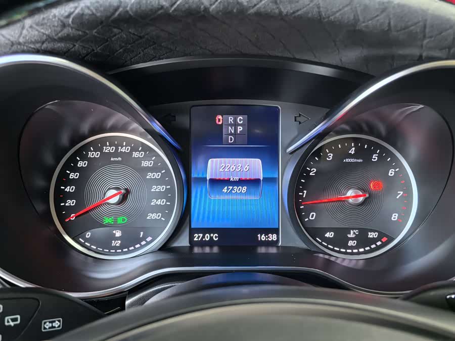 Mercedes-Benz V Class 2023 car image #8