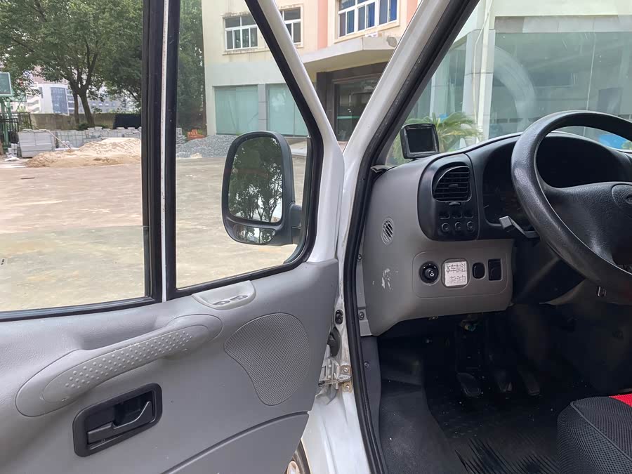 Ford Transit Classic 2014 car image #8